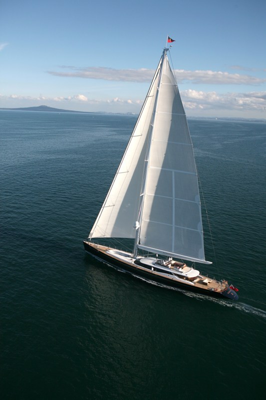 The Alloy Yachts-built Kokomo sails on Auckland's Waitemata Harbour.