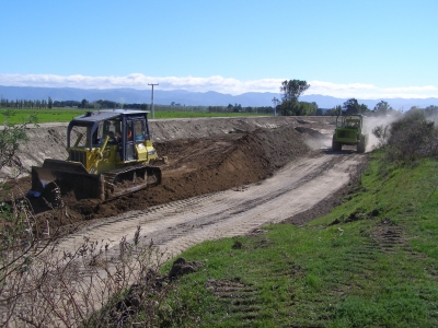Shaping 22,700 cubic metres of silt into a stopbank