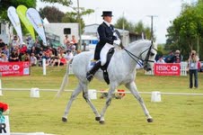 Jones Takes Early Lead in Kihikihi HSBC-FEI World Cup Qualifier