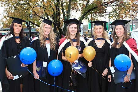 Bachelor of Veterinary Technology graduates Julie Morris, Patrice Palleson,  Rachel Munn, Emily-Kate Kemp and Peta Rossiter.