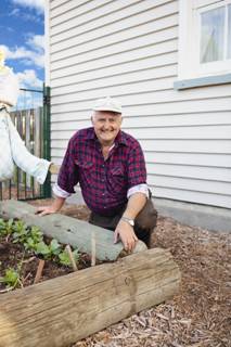 NZ Gardener 2010 Canterbury Gardener of the Year, Alan Jones