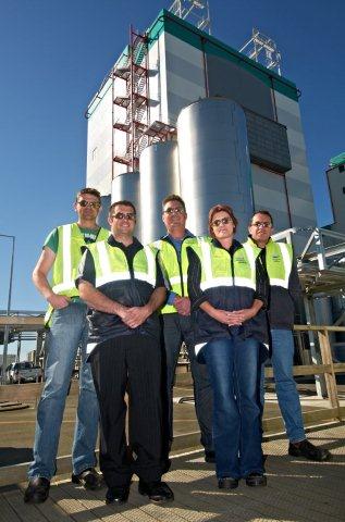 Fonterra Edendale Operator Maurice Calder, Process Manager Adam Cope, Plant Manager Murray Dalley, Production Coordinator Sharon Cross and Operator Stephen Hughes