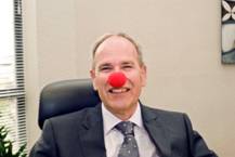 Auckland Mayor, Len Brown, wearing a red nose