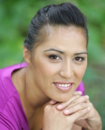 Liana Leota