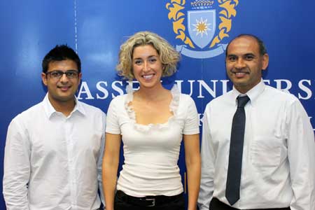 Three-minute thesis winners Amit Taneja (left), Isabelle Miclette and Dr Giresh Kanji.