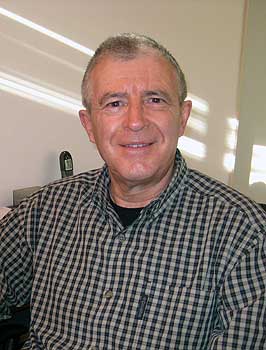 Associate Professor Hugh Morton