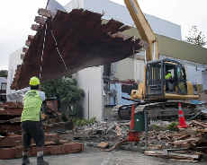 Herschell Street action removal of the upper floor from the former Lilliput and Planetarium building, Hawkes Bay Museum & Art Gallery Upgrade.