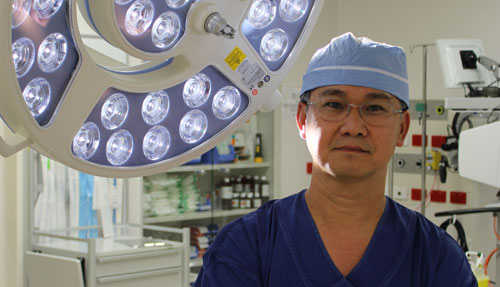 Consultant plastic surgeon, Swee Tan